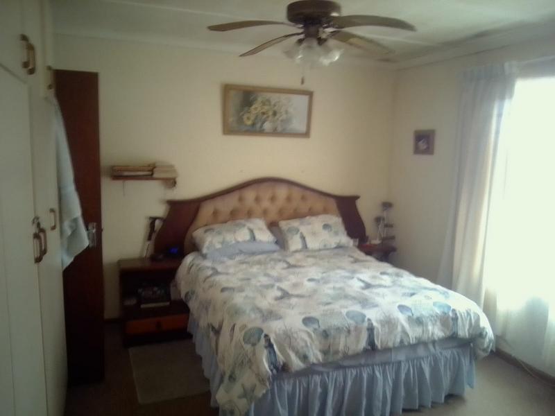 3 Bedroom Property for Sale in Franskraal Western Cape